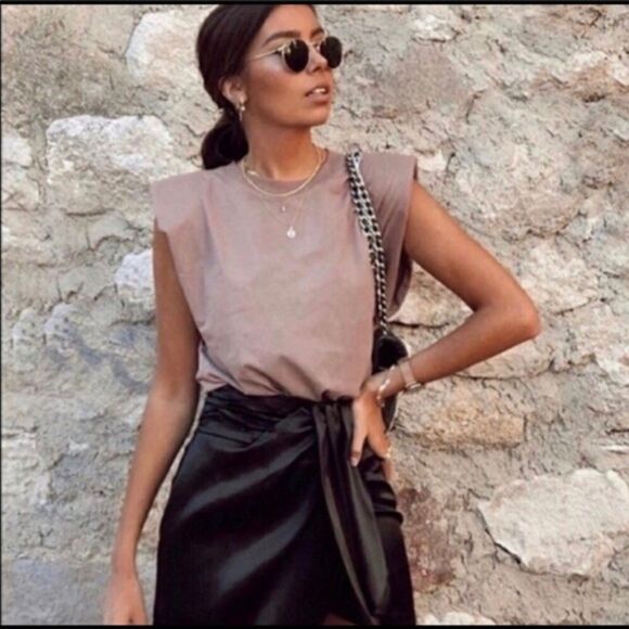 Zara Dusty Rose Shoulder Pad Cropped Shirt size Medium - Picture 2 of 7